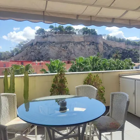 ático Con Vistas Al Mar, Castillo Y Montaña, Mínima De 10 Noches Appartamento *