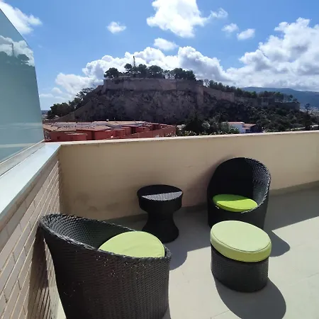 Appartamento ático Con Vistas Al Mar, Castillo Y Montaña, Mínima De 10 Noches Dénia