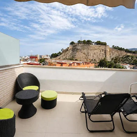 Appartamento ático Con Vistas Al Mar, Castillo Y Montaña, Mínima De 10 Noches Dénia