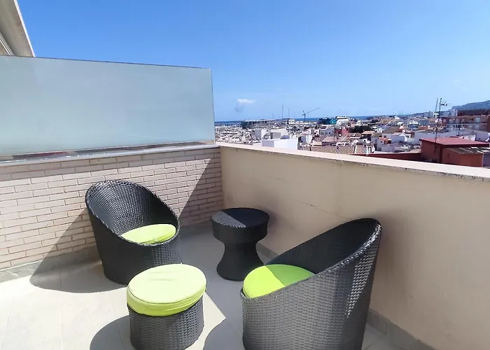 公寓 Atico Atico Duplex Vistas Mar, Castillo Y Montana *