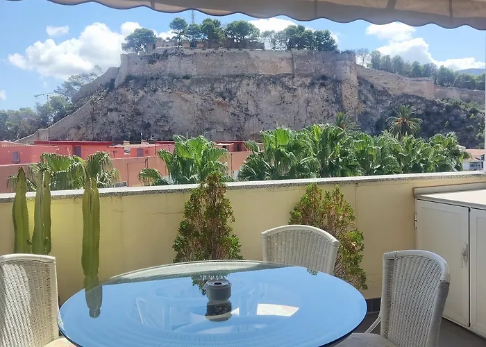 Atico Atico Duplex Vistas Mar, Castillo Y Montana 公寓 *