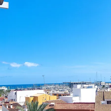 ático Con Vistas Al Mar, Castillo Y Montaña, Mínima De 10 Noches