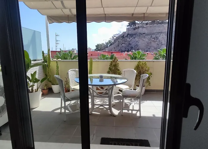 Atico Atico Duplex Vistas Mar, Castillo Y Montana Appartement *